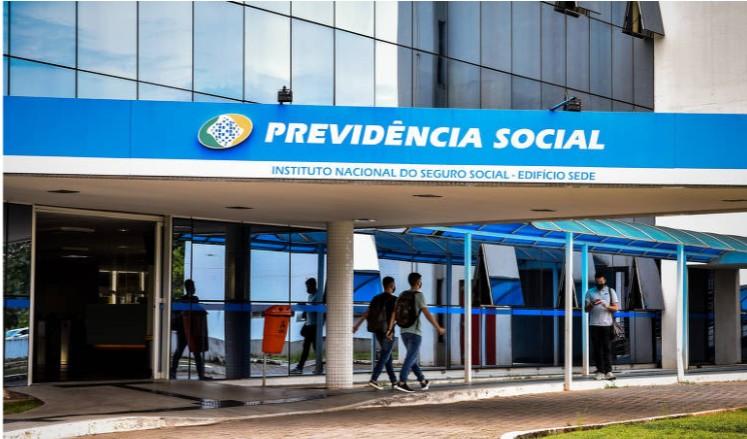 Como saber se há desconto ilegal na aposentadoria do INSS?