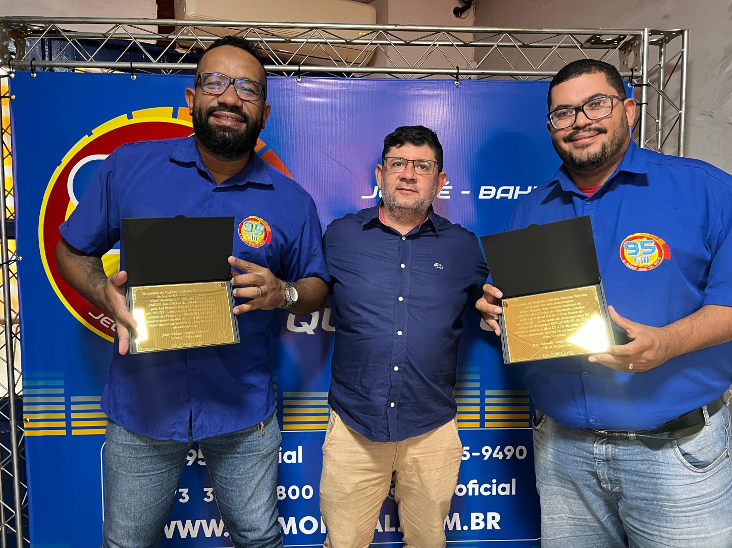 Édher Ramos e Cacá Santana são reconhecidos como amigos dos ofícios da cidadania