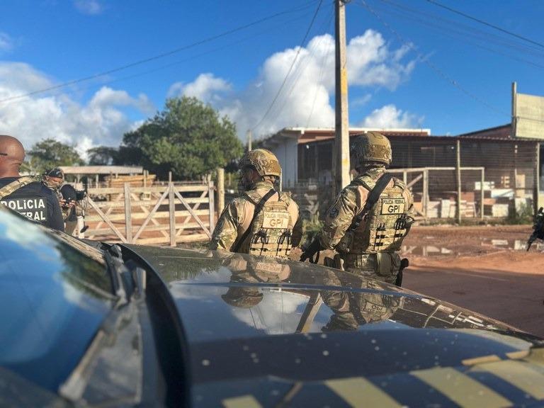 PF deflagra operação integrada contra facções no Extremo-Sul da Bahia