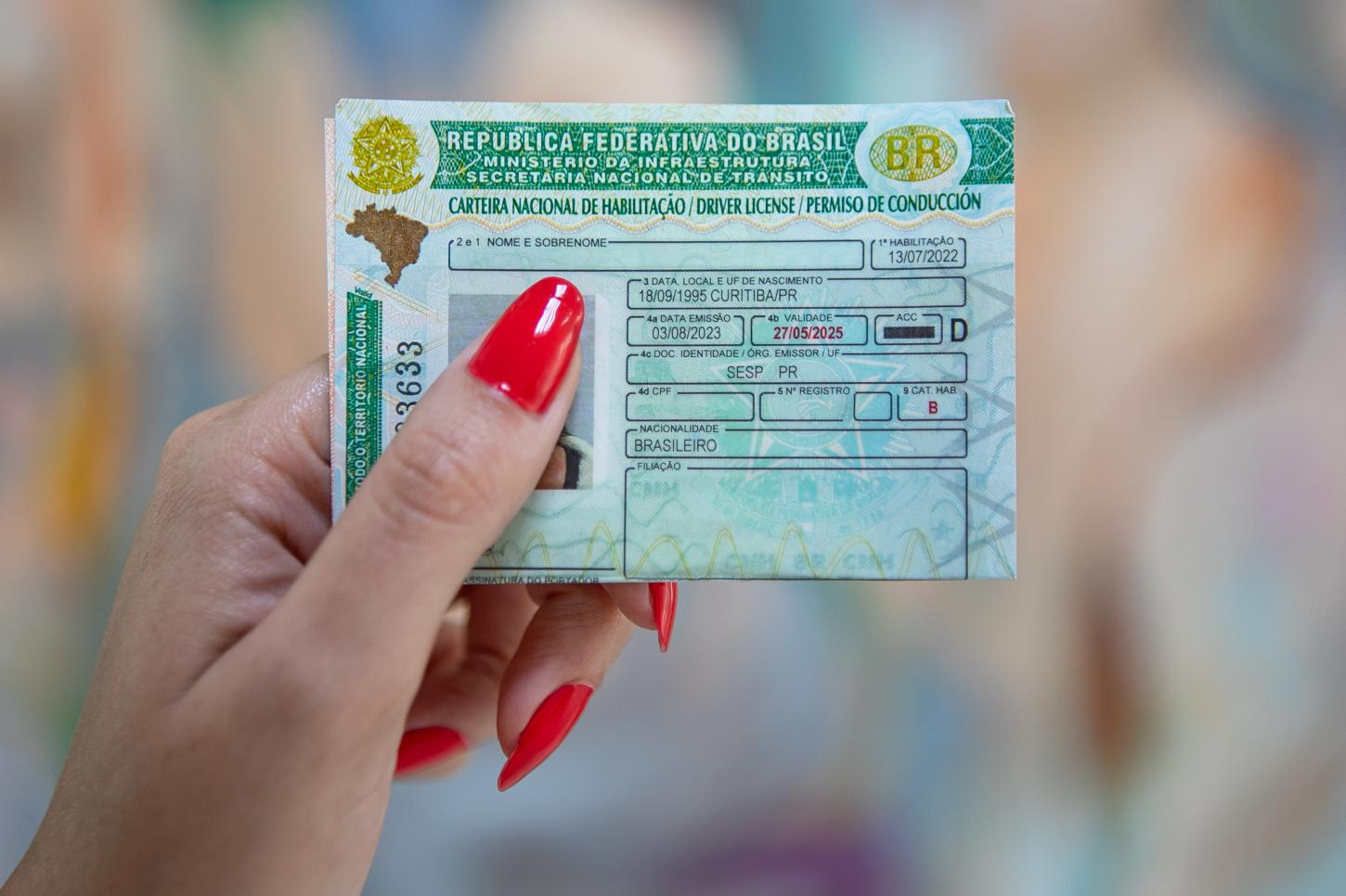 Saiba como descobrir se foi beneficiado nos programas de CNH gratuitas
