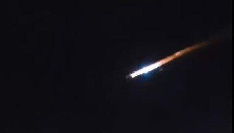 Clarão misterioso no céu de Jequié intriga moradores e ganha explicação científica