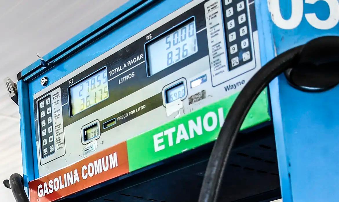 Petrobras reduz gasolina em quase 5%, mas motoristas de Jequié ainda não devem sentir diferença no bolso