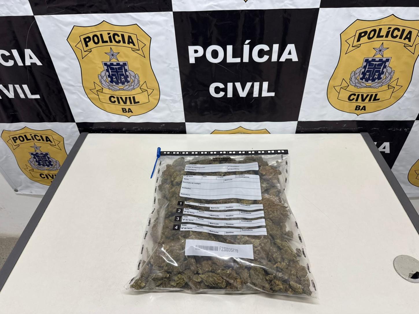 Ações de combate ao tráfico de drogas são realizadas em Jequié e Feira de Santana