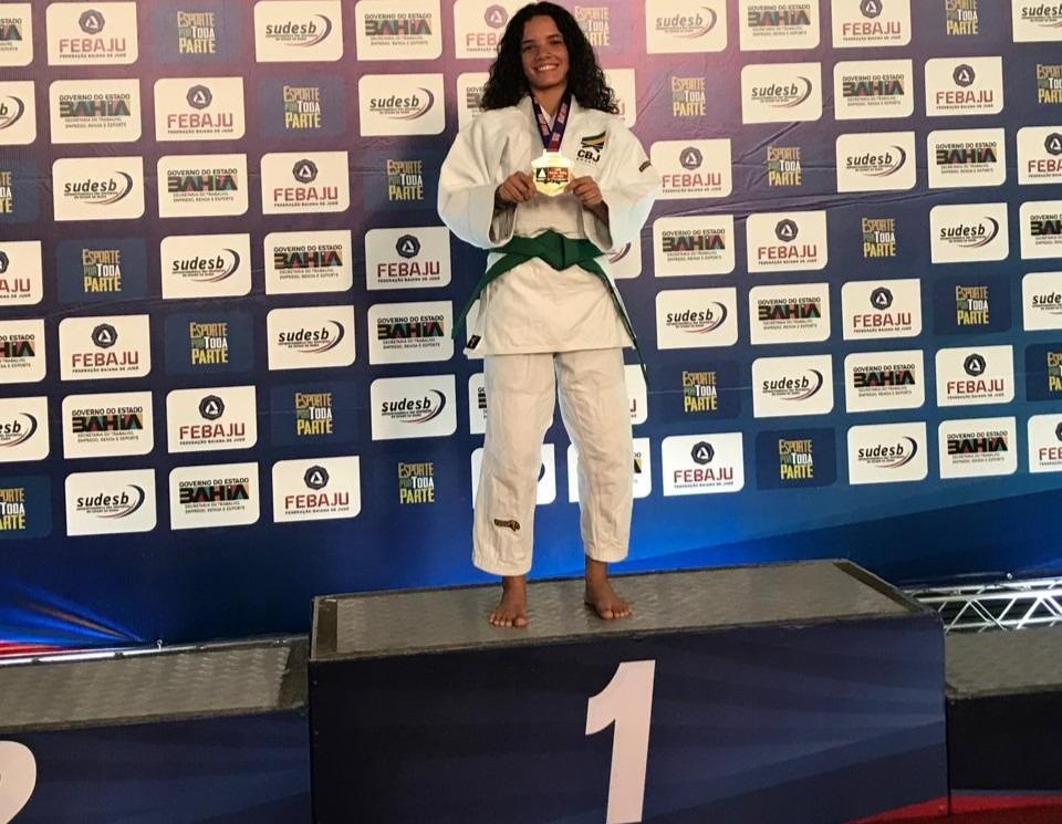 Judoca da rede estadual de ensino de Jequié inicia 2026 com ouro e bronze em competições decisivas