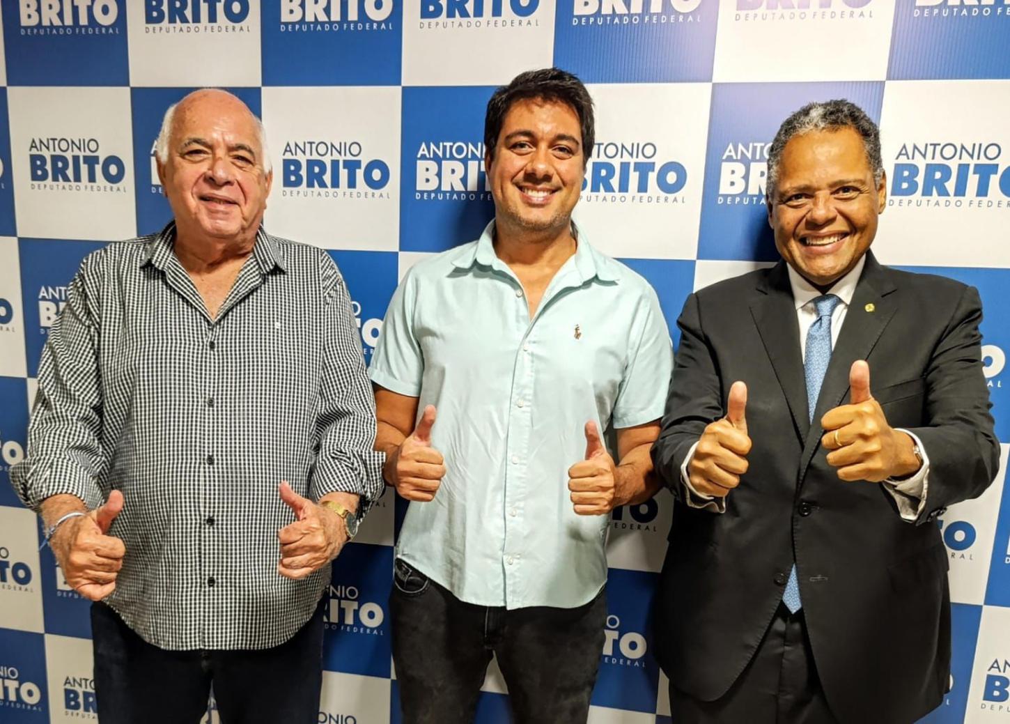Antonio Brito sela parceria estratégica com o vereador Duda Simões e o ex-vereador José Simões