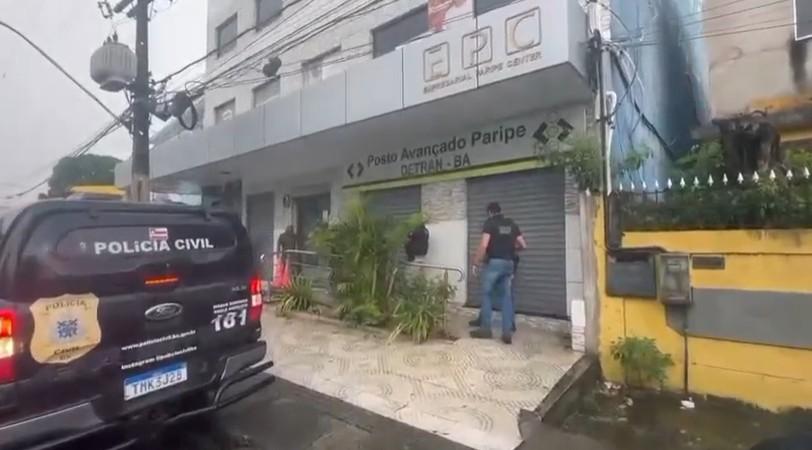 Operação Sinal Vermelho apura suspeita de corrupção envolvendo servidor do Detran