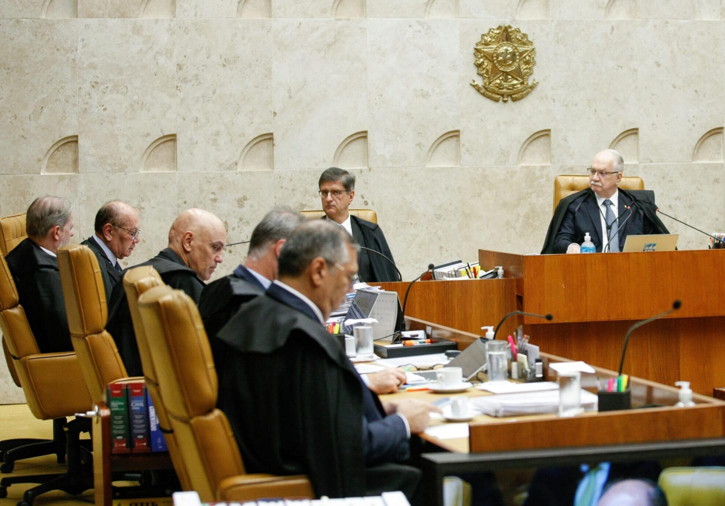 Fim da aposentadoria compulsória para juízes é mantido pela 1ª turma do STF