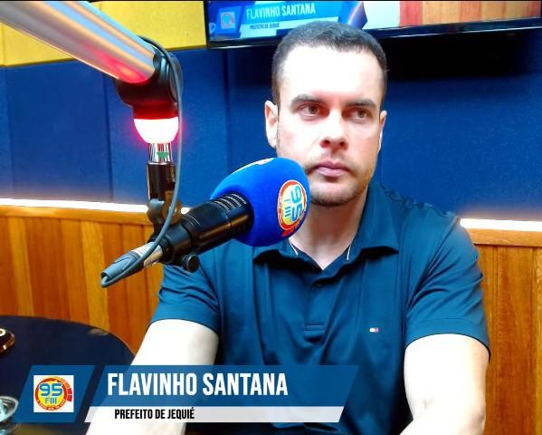 Flavinho Santana questiona proposta de Hospital Municipal em Jequié e diz que município não tem condições de bancar unidade