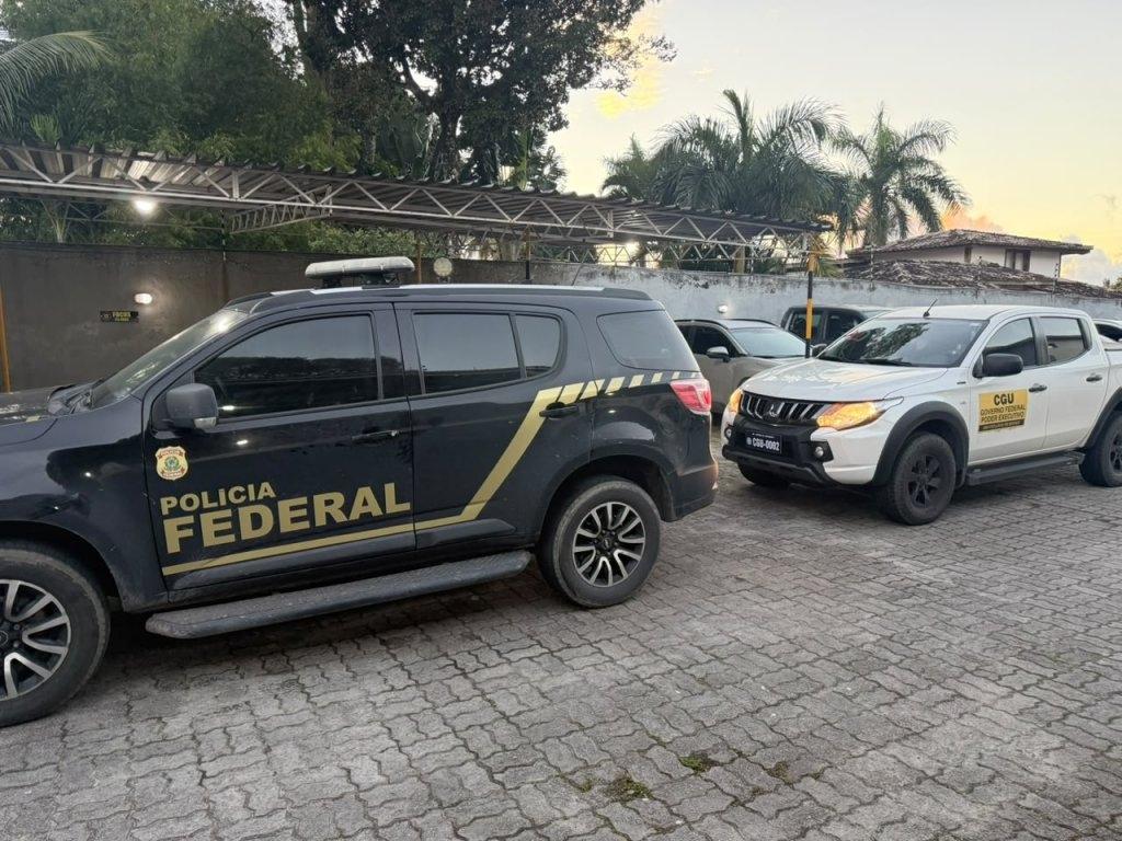 PF cumpre mandado em Jaguaquara durante operação que investiga fraudes em licitações e desvio de recursos