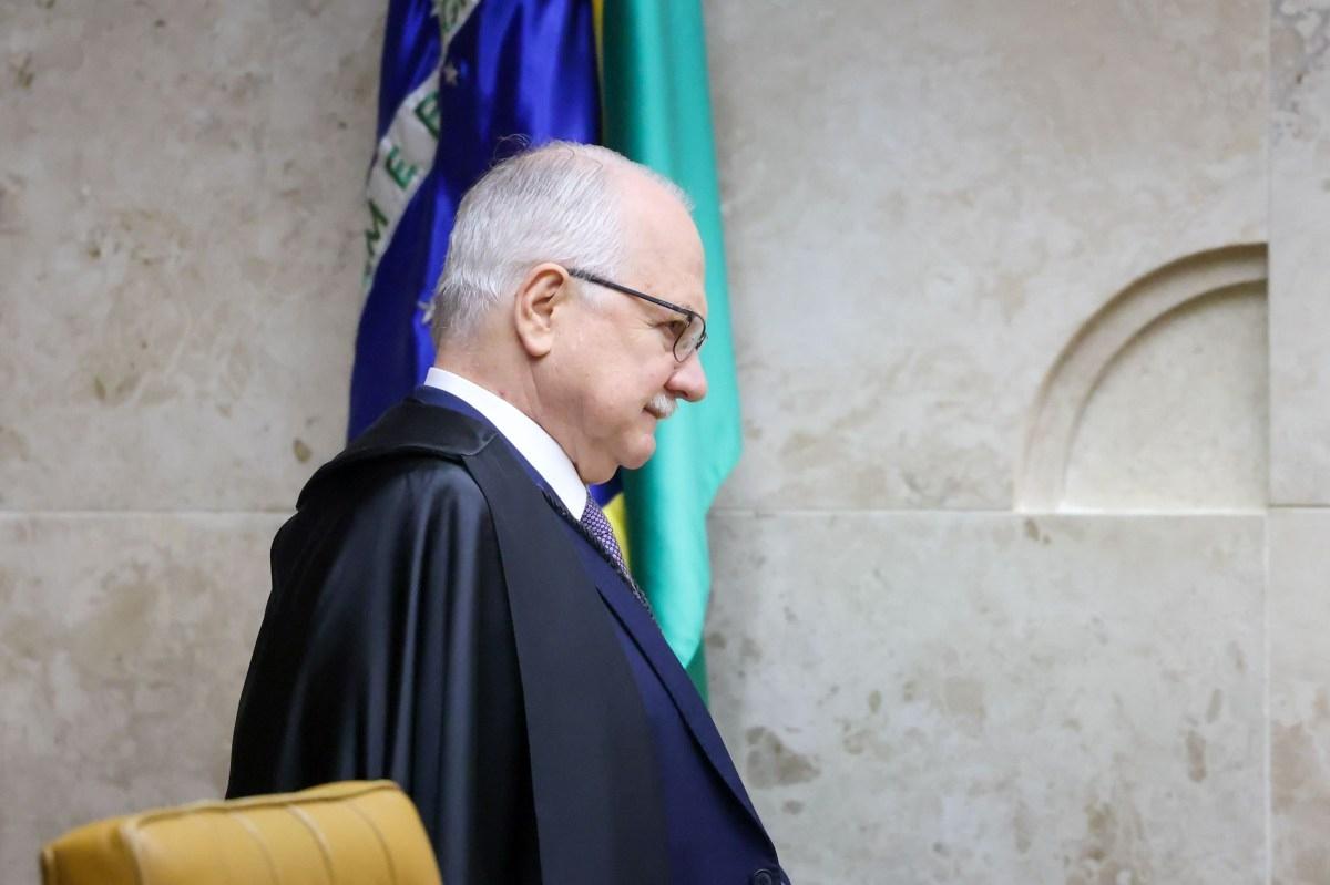 URGENTE: Fachin suspende decisões de Mendonça e Dino sobre Andrei na PF