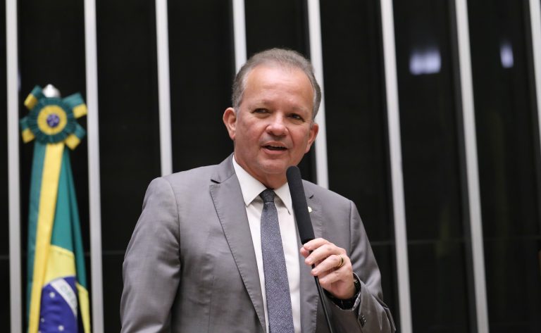 Comissão aprova criação de política nacional para inclusão no esporte