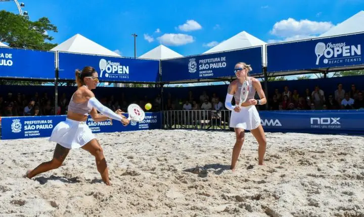 Champs Open reúne mais de 600 atletas de beach tennis em SP