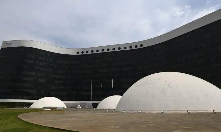 IA pode gerar mais fake news nas eleições, alertam especialistas