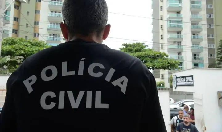 Polícia faz operação contra núcleo financeiro do Comando Vermelho