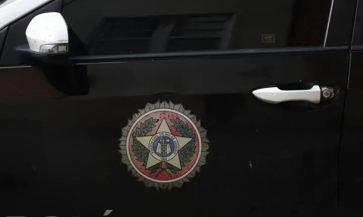 Polícia investiga ligação de policiais do Rio de Janeiro com facção criminosa