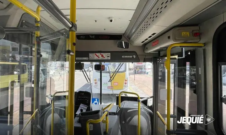Prefeitura de Jequié implanta internet gratuita e videomonitoramento em ônibus do transporte coletivo