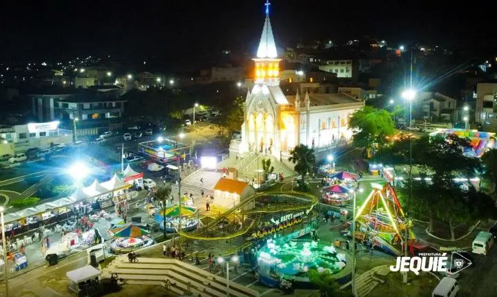 Quem vai cantar no Trezenário de Santo Antônio 2026?