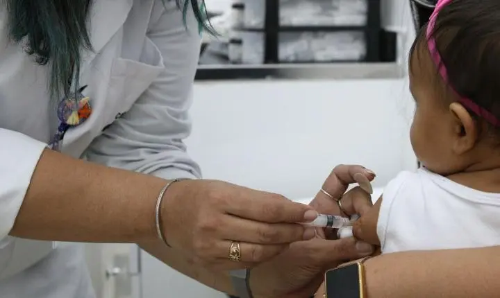 Unicef: 13,5 milhões de crianças não recebem vacina no 1° ano de vida