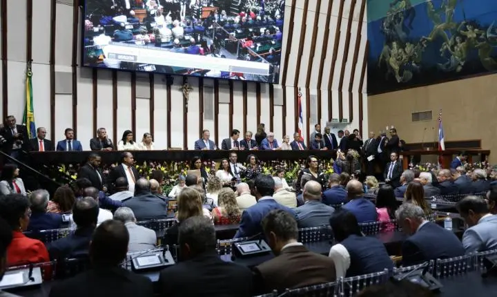 Veja todos os 63 deputados estaduais eleitos na Bahia, divididos por partido
